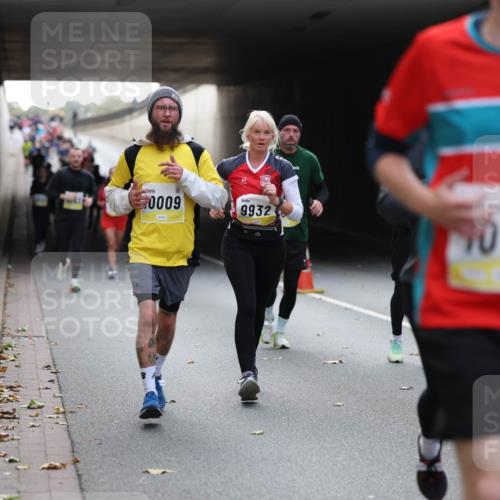 05.10.2025 - 20. swb-Marathon Bremen Michael Strokosch http://msf.ph/oto/9206718 05.10.2025 10:50:55 Laufen 0009, 9932, 10191 meine-sportfotos.de