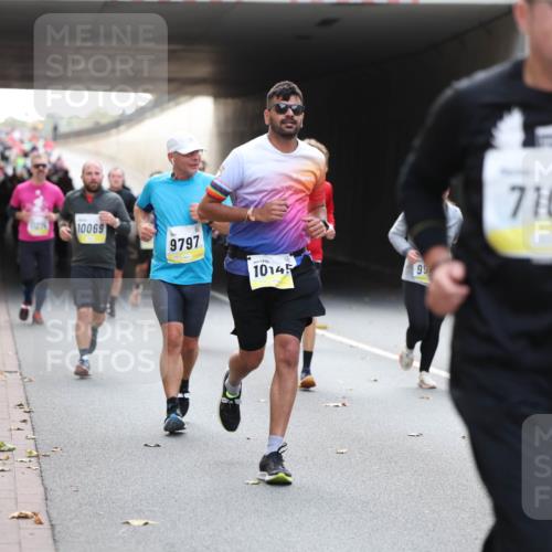 05.10.2025 - 20. swb-Marathon Bremen Michael Strokosch http://msf.ph/oto/9206815 05.10.2025 10:51:35 Laufen 31275, 10069, 9797, 10145, 99, 7101 meine-sportfotos.de