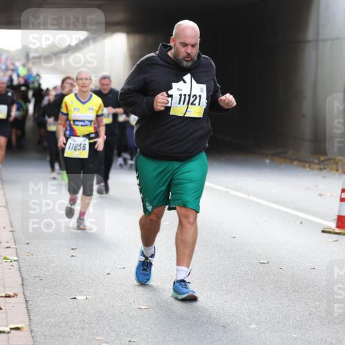 05.10.2025 - 20. swb-Marathon Bremen Michael Strokosch http://msf.ph/oto/9206838 05.10.2025 10:58:26 Laufen 11656, 11121 meine-sportfotos.de