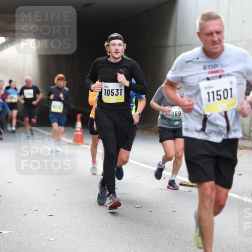 05.10.2025 - 20. swb-Marathon Bremen Michael Strokosch http://msf.ph/oto/9206896 05.10.2025 10:58:37 Laufen 275, 10531, 11501, 869, 9315, 00 meine-sportfotos.de