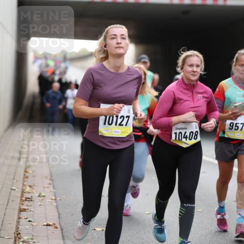 05.10.2025 - 20. swb-Marathon Bremen Michael Strokosch http://msf.ph/oto/9207037 05.10.2025 10:52:35 Laufen 10127, 10408, 9576, 50120, 9714, 935 meine-sportfotos.de