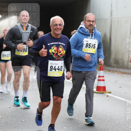 05.10.2025 - 20. swb-Marathon Bremen Michael Strokosch http://msf.ph/oto/9207043 05.10.2025 10:59:10 Laufen 9690, 10437, 10590, 20, 9515, 9440, 9419 meine-sportfotos.de