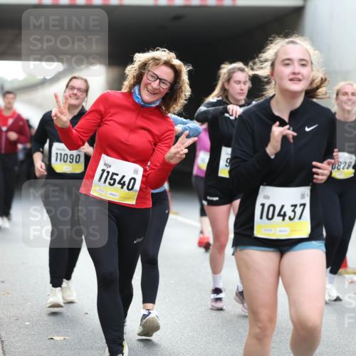 05.10.2025 - 20. swb-Marathon Bremen Michael Strokosch http://msf.ph/oto/9207061 05.10.2025 10:59:13 Laufen 11090, 11540, 02141, 9, 10437, 0829 meine-sportfotos.de