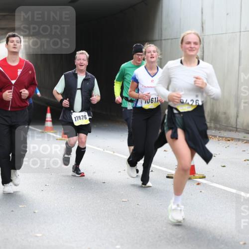 05.10.2025 - 20. swb-Marathon Bremen Michael Strokosch http://msf.ph/oto/9207083 05.10.2025 10:59:17 Laufen 11487, 11169, 11676, 611, 0426, 00 meine-sportfotos.de