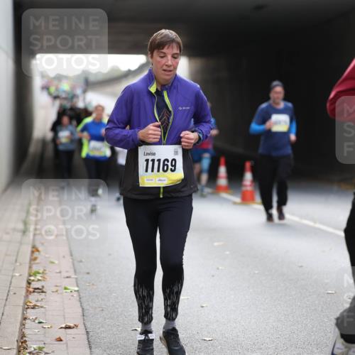 05.10.2025 - 20. swb-Marathon Bremen Michael Strokosch http://msf.ph/oto/9207096 05.10.2025 10:59:19 Laufen 11169, 02546 meine-sportfotos.de