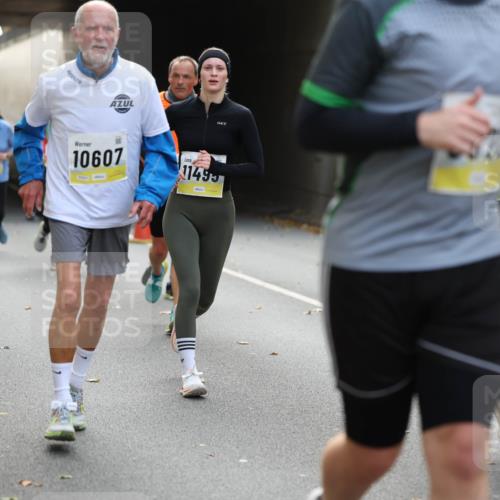 05.10.2025 - 20. swb-Marathon Bremen Michael Strokosch http://msf.ph/oto/9207160 05.10.2025 10:53:02 Laufen 10607, 11495, 10577 meine-sportfotos.de