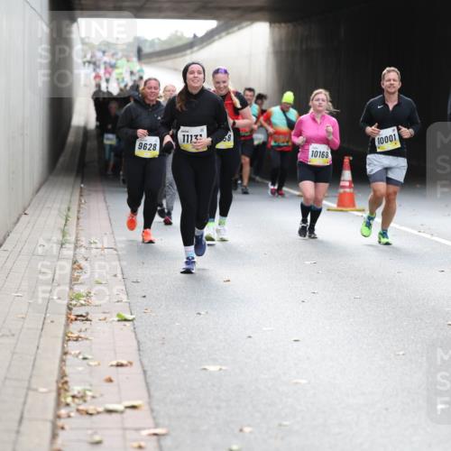 05.10.2025 - 20. swb-Marathon Bremen Michael Strokosch http://msf.ph/oto/9207306 05.10.2025 11:00:13 Laufen 1113, 58, 9628, 10001, 10168, 168 meine-sportfotos.de