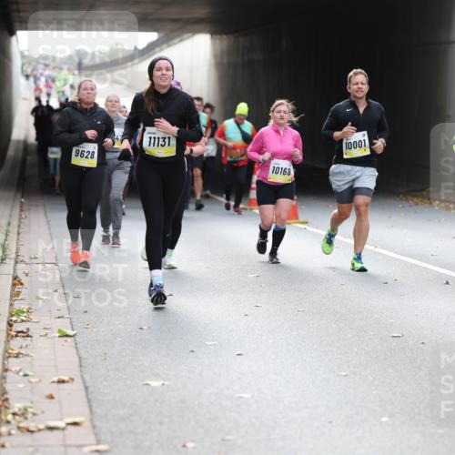 05.10.2025 - 20. swb-Marathon Bremen Michael Strokosch http://msf.ph/oto/9207311 05.10.2025 11:00:13 Laufen 9628, 11131, 10168, 10001, 99, 100 meine-sportfotos.de