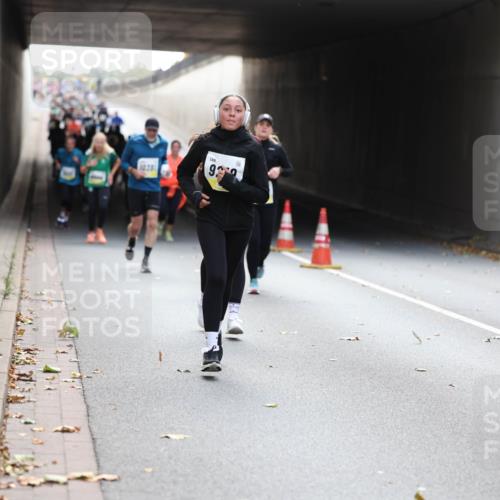 05.10.2025 - 20. swb-Marathon Bremen Michael Strokosch http://msf.ph/oto/9207316 05.10.2025 10:53:36 Laufen 10351, 99 meine-sportfotos.de