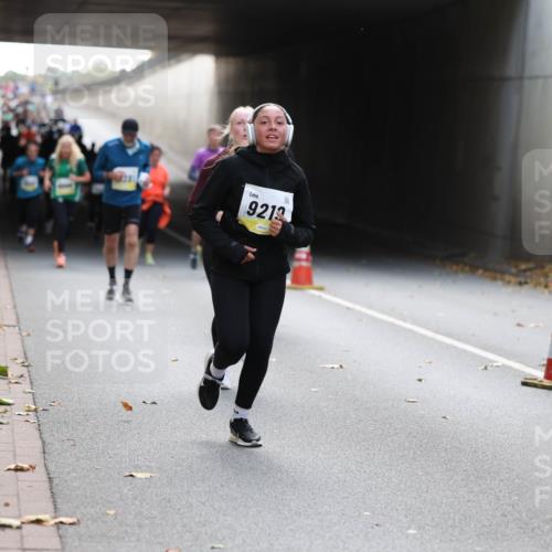 05.10.2025 - 20. swb-Marathon Bremen Michael Strokosch http://msf.ph/oto/9207320 05.10.2025 10:53:37 Laufen 9219 meine-sportfotos.de