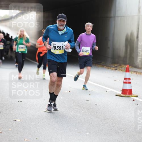 05.10.2025 - 20. swb-Marathon Bremen Michael Strokosch http://msf.ph/oto/9207342 05.10.2025 10:53:41 Laufen 3601, 10391, 11483 meine-sportfotos.de