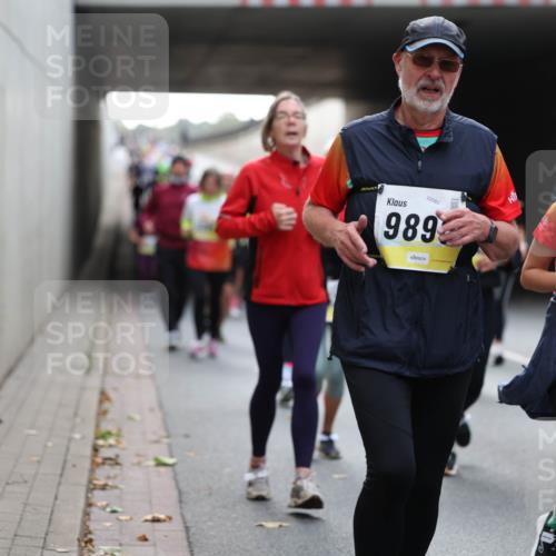 05.10.2025 - 20. swb-Marathon Bremen Michael Strokosch http://msf.ph/oto/9207358 05.10.2025 11:00:24 Laufen 02083, 989 meine-sportfotos.de