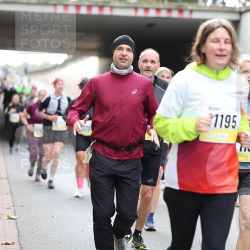 05.10.2025 - 20. swb-Marathon Bremen Michael Strokosch http://msf.ph/oto/9207376 05.10.2025 11:00:30 Laufen 1195, 389 meine-sportfotos.de