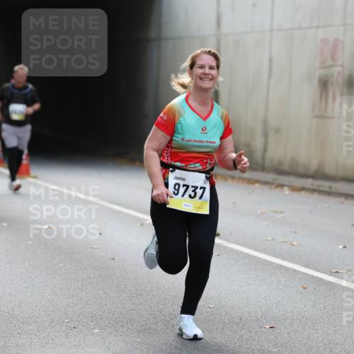 05.10.2025 - 20. swb-Marathon Bremen Michael Strokosch http://msf.ph/oto/9207377 05.10.2025 10:53:49 Laufen 6371, 20, 9737, 00 meine-sportfotos.de