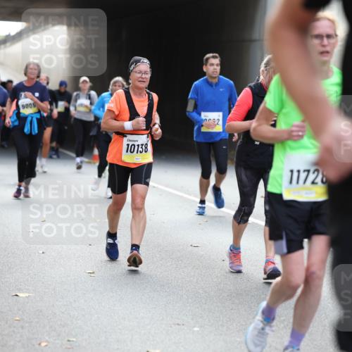 05.10.2025 - 20. swb-Marathon Bremen Michael Strokosch http://msf.ph/oto/9207433 05.10.2025 10:54:00 Laufen 11714, 9005, 10138, 2532, 11728, 72 meine-sportfotos.de