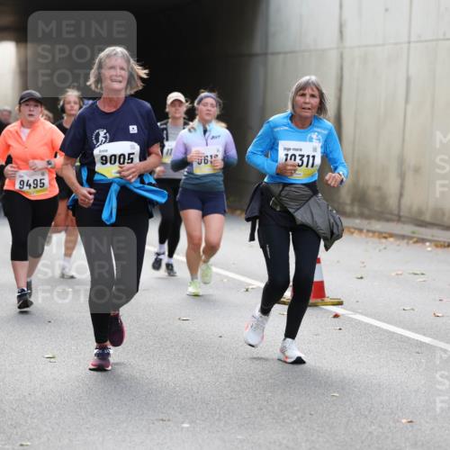 05.10.2025 - 20. swb-Marathon Bremen Michael Strokosch http://msf.ph/oto/9207448 05.10.2025 10:54:04 Laufen 11713, 9495, 9005, 561, 10311, 00 meine-sportfotos.de