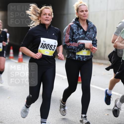 05.10.2025 - 20. swb-Marathon Bremen Michael Strokosch http://msf.ph/oto/9207529 05.10.2025 10:54:20 Laufen 10504, 10063 meine-sportfotos.de