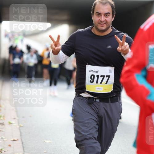 05.10.2025 - 20. swb-Marathon Bremen Michael Strokosch http://msf.ph/oto/9207628 05.10.2025 10:54:38 Laufen 9177, 11 meine-sportfotos.de