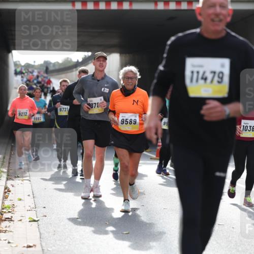 05.10.2025 - 20. swb-Marathon Bremen Michael Strokosch http://msf.ph/oto/9207696 05.10.2025 11:01:54 Laufen 9212, 9982, 9721, 078, 9589, 95, 11479, 10366, 1939 meine-sportfotos.de