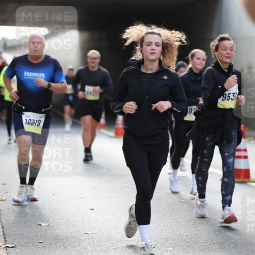 05.10.2025 - 20. swb-Marathon Bremen Michael Strokosch http://msf.ph/oto/9207702 05.10.2025 10:54:55 Laufen 10919, 9531 meine-sportfotos.de