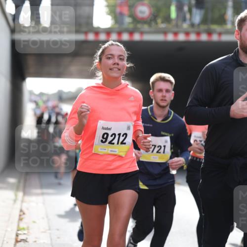 05.10.2025 - 20. swb-Marathon Bremen Michael Strokosch http://msf.ph/oto/9207712 05.10.2025 11:02:00 Laufen 9212, 02294, 721 meine-sportfotos.de