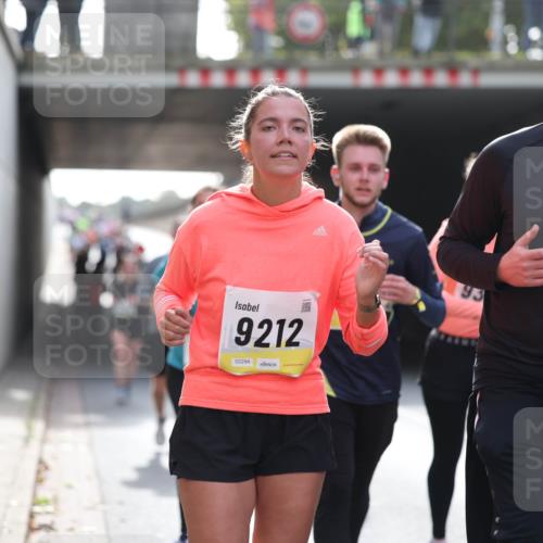 05.10.2025 - 20. swb-Marathon Bremen Michael Strokosch http://msf.ph/oto/9207714 05.10.2025 11:02:00 Laufen 9212, 02294, 93 meine-sportfotos.de