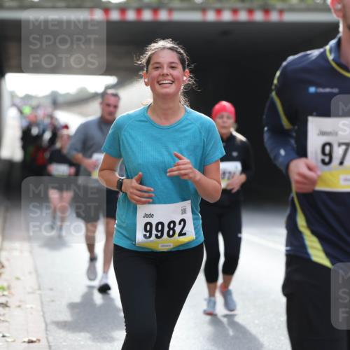 05.10.2025 - 20. swb-Marathon Bremen Michael Strokosch http://msf.ph/oto/9207722 05.10.2025 11:02:01 Laufen 9982, 021, 9721 meine-sportfotos.de