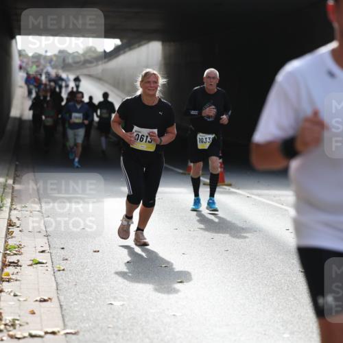 05.10.2025 - 20. swb-Marathon Bremen Michael Strokosch http://msf.ph/oto/9207736 05.10.2025 10:55:04 Laufen 9615, 1033 meine-sportfotos.de