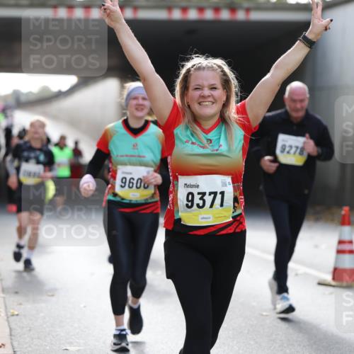05.10.2025 - 20. swb-Marathon Bremen Michael Strokosch http://msf.ph/oto/9207791 05.10.2025 10:55:18 Laufen 20, 9278, 960, 9371 meine-sportfotos.de