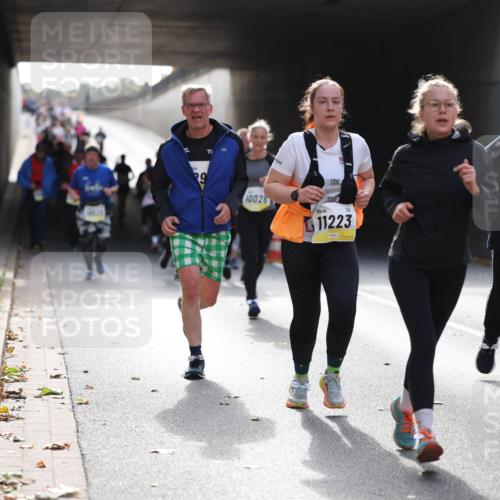05.10.2025 - 20. swb-Marathon Bremen Michael Strokosch http://msf.ph/oto/9207849 05.10.2025 10:55:31 Laufen 10026, 11223, 920 meine-sportfotos.de