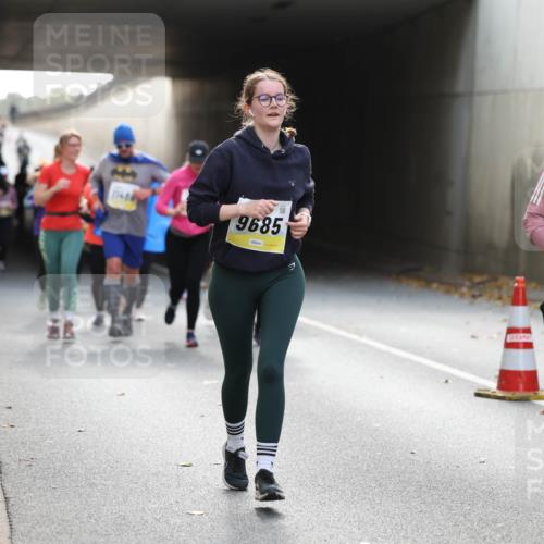 05.10.2025 - 20. swb-Marathon Bremen Michael Strokosch http://msf.ph/oto/9207904 05.10.2025 11:02:39 Laufen 9685, 2 meine-sportfotos.de