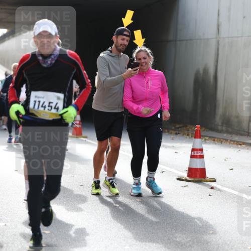 05.10.2025 - 20. swb-Marathon Bremen Michael Strokosch http://msf.ph/oto/9207982 05.10.2025 10:56:04 Laufen 10558, 11454, 00 meine-sportfotos.de