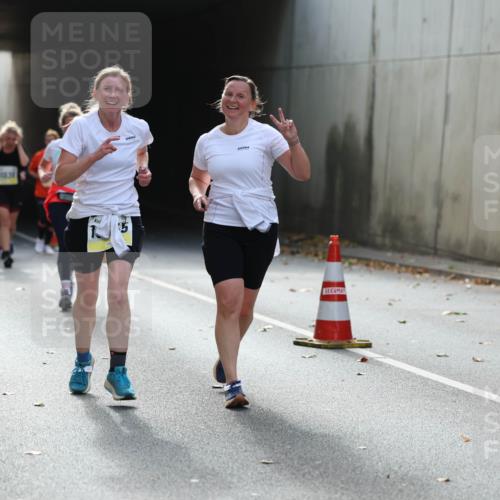 05.10.2025 - 20. swb-Marathon Bremen Michael Strokosch http://msf.ph/oto/9208054 05.10.2025 10:56:20 Laufen 1504, 9841, 00 meine-sportfotos.de