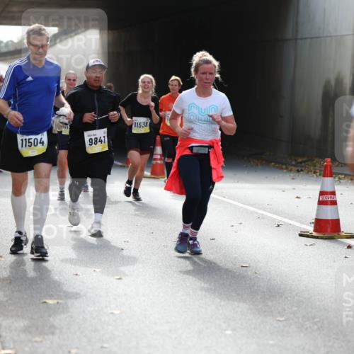 05.10.2025 - 20. swb-Marathon Bremen Michael Strokosch http://msf.ph/oto/9208066 05.10.2025 10:56:22 Laufen 9324, 11504, 9841, 11538 meine-sportfotos.de