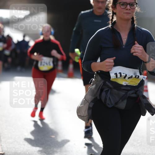 05.10.2025 - 20. swb-Marathon Bremen Michael Strokosch http://msf.ph/oto/9208123 05.10.2025 11:03:29 Laufen 1245, 11725 meine-sportfotos.de