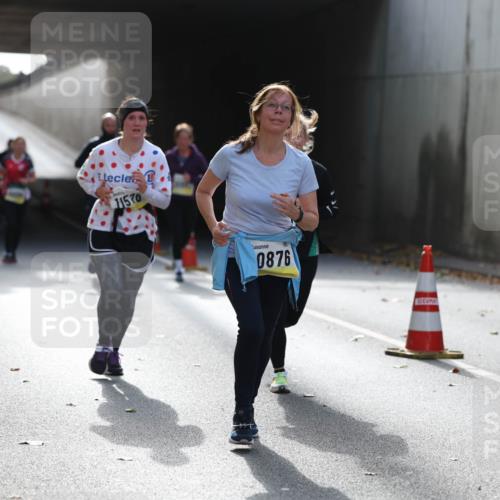 05.10.2025 - 20. swb-Marathon Bremen Michael Strokosch http://msf.ph/oto/9208157 05.10.2025 10:56:43 Laufen 11570, 0876 meine-sportfotos.de