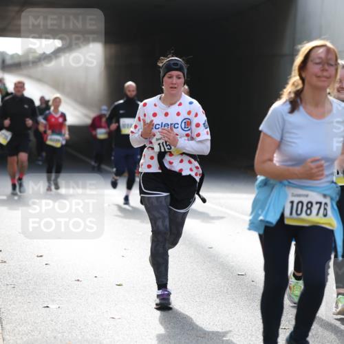 05.10.2025 - 20. swb-Marathon Bremen Michael Strokosch http://msf.ph/oto/9208161 05.10.2025 10:56:44 Laufen 115, 10876 meine-sportfotos.de