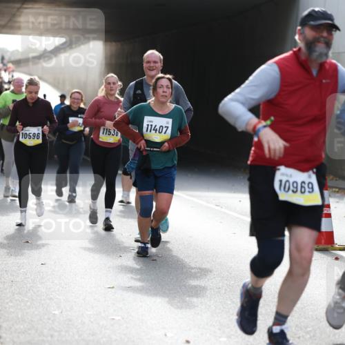 05.10.2025 - 20. swb-Marathon Bremen Michael Strokosch http://msf.ph/oto/9208171 05.10.2025 11:03:38 Laufen 11536, 10596, 11407, 10969 meine-sportfotos.de