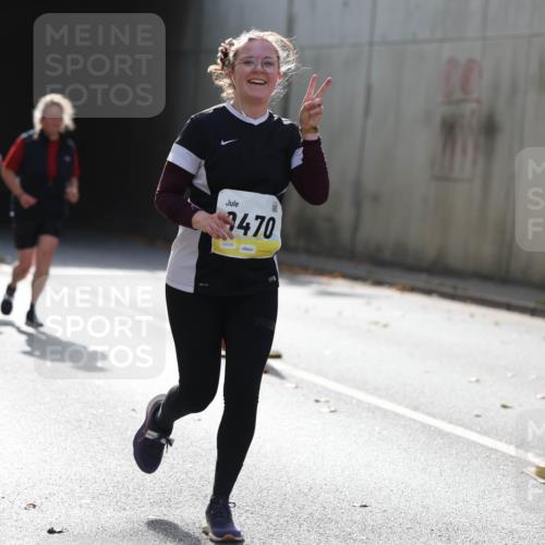 05.10.2025 - 20. swb-Marathon Bremen Michael Strokosch http://msf.ph/oto/9208219 05.10.2025 11:03:46 Laufen 9470, 02025 meine-sportfotos.de