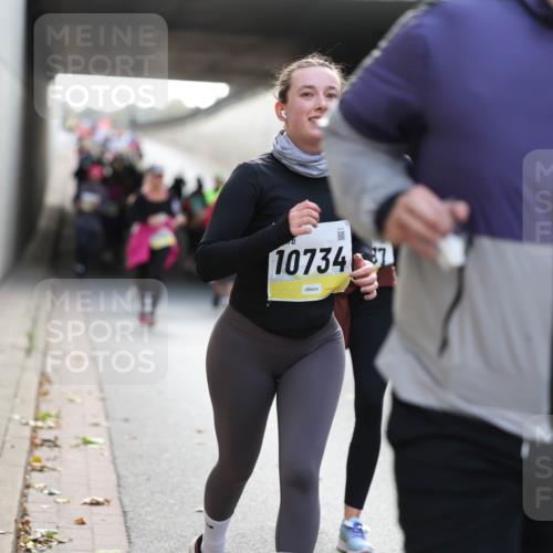 05.10.2025 - 20. swb-Marathon Bremen Michael Strokosch http://msf.ph/oto/9208227 05.10.2025 10:57:01 Laufen 10734 meine-sportfotos.de