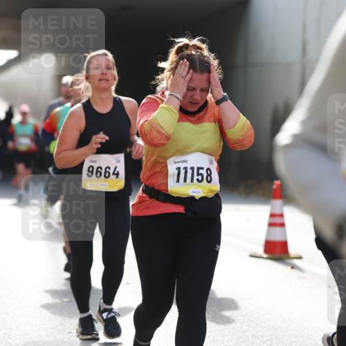 05.10.2025 - 20. swb-Marathon Bremen Michael Strokosch http://msf.ph/oto/9208330 05.10.2025 11:04:08 Laufen 9664, 11158, 1061 meine-sportfotos.de