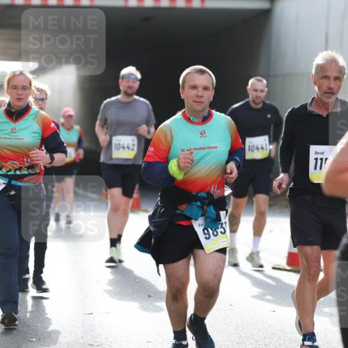 05.10.2025 - 20. swb-Marathon Bremen Michael Strokosch http://msf.ph/oto/9208338 05.10.2025 11:04:10 Laufen 836, 10442, 20, 25, 983, 10441, 115, 9 meine-sportfotos.de