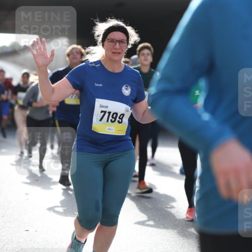 05.10.2025 - 20. swb-Marathon Bremen Michael Strokosch http://msf.ph/oto/9208347 05.10.2025 10:57:27 Laufen 7199, 1161 meine-sportfotos.de