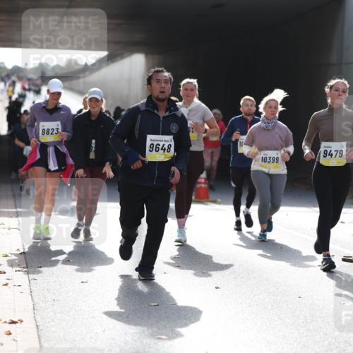 05.10.2025 - 20. swb-Marathon Bremen Michael Strokosch http://msf.ph/oto/9208386 05.10.2025 11:04:22 Laufen 9823, 9648, 10, 10399, 9479 meine-sportfotos.de