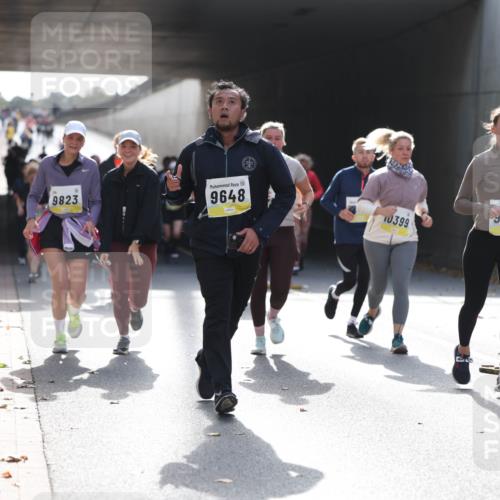 05.10.2025 - 20. swb-Marathon Bremen Michael Strokosch http://msf.ph/oto/9208388 05.10.2025 11:04:22 Laufen 9823, 9648, 10399, 9479 meine-sportfotos.de