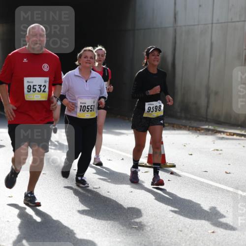 05.10.2025 - 20. swb-Marathon Bremen Michael Strokosch http://msf.ph/oto/9208408 05.10.2025 10:57:46 Laufen 10485, 10483, 1020, 9532, 10551, 9398, 00 meine-sportfotos.de