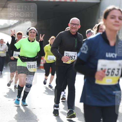 05.10.2025 - 20. swb-Marathon Bremen Michael Strokosch http://msf.ph/oto/9208457 05.10.2025 11:04:33 Laufen 978, 9680, 11215, 157, 4563, 9 meine-sportfotos.de