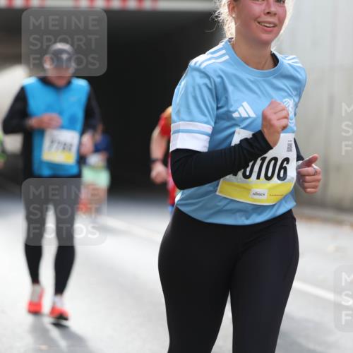 05.10.2025 - 20. swb-Marathon Bremen Michael Strokosch http://msf.ph/oto/9208474 05.10.2025 10:57:58 Laufen 106 meine-sportfotos.de