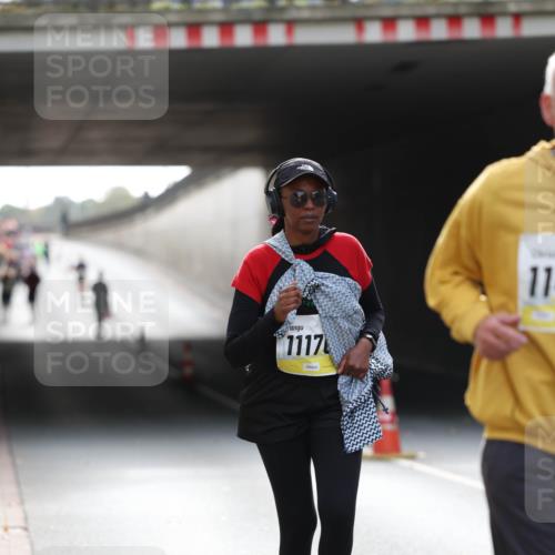 05.10.2025 - 20. swb-Marathon Bremen Michael Strokosch http://msf.ph/oto/9208569 05.10.2025 11:05:26 Laufen 1117, 11 meine-sportfotos.de