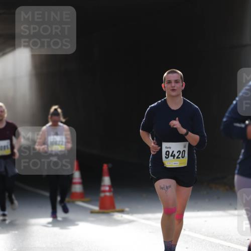 05.10.2025 - 20. swb-Marathon Bremen Michael Strokosch http://msf.ph/oto/9208585 05.10.2025 11:05:54 Laufen 10622, 9420 meine-sportfotos.de